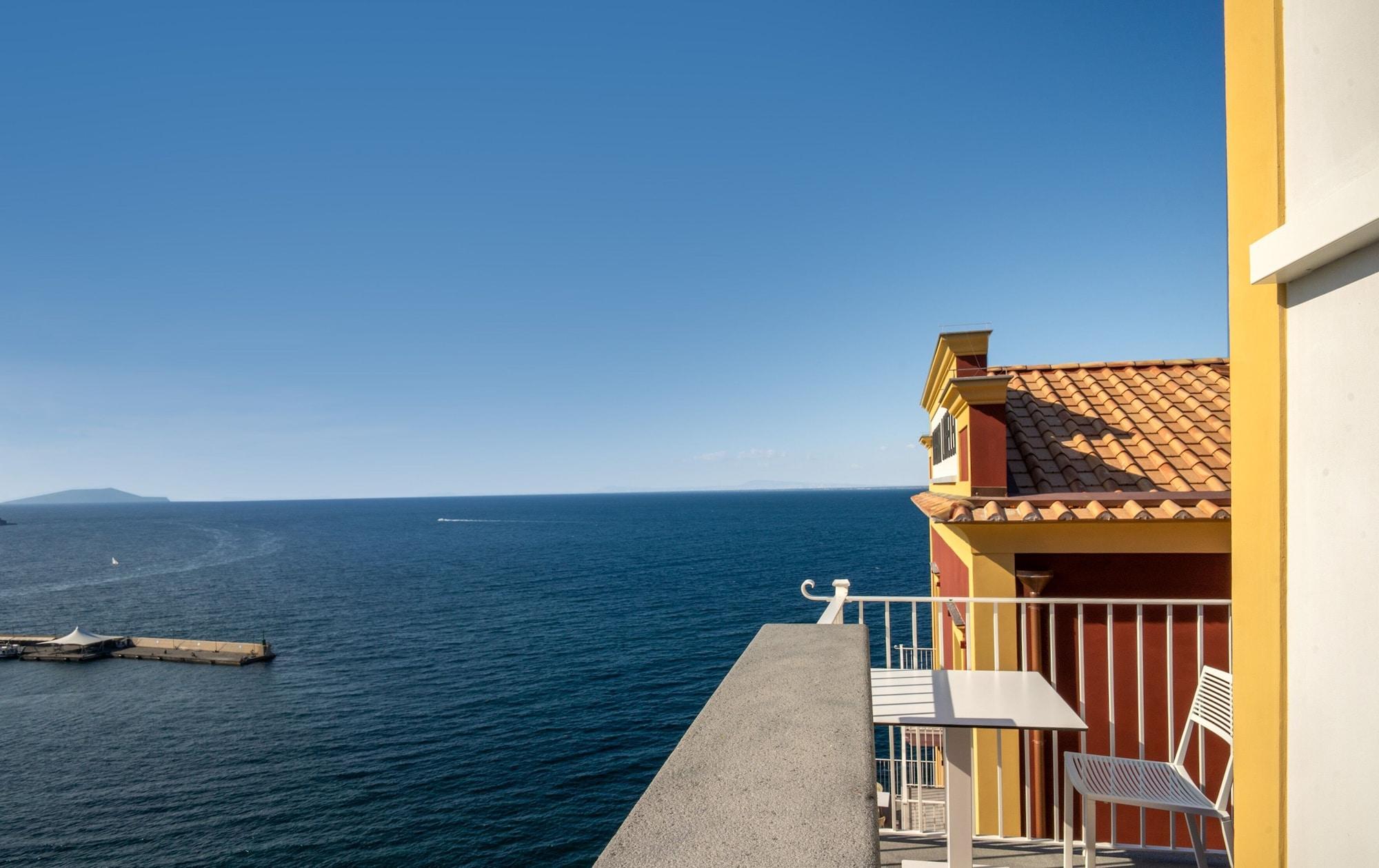 Hotel Lorelei Londres Sorrento Esterno foto