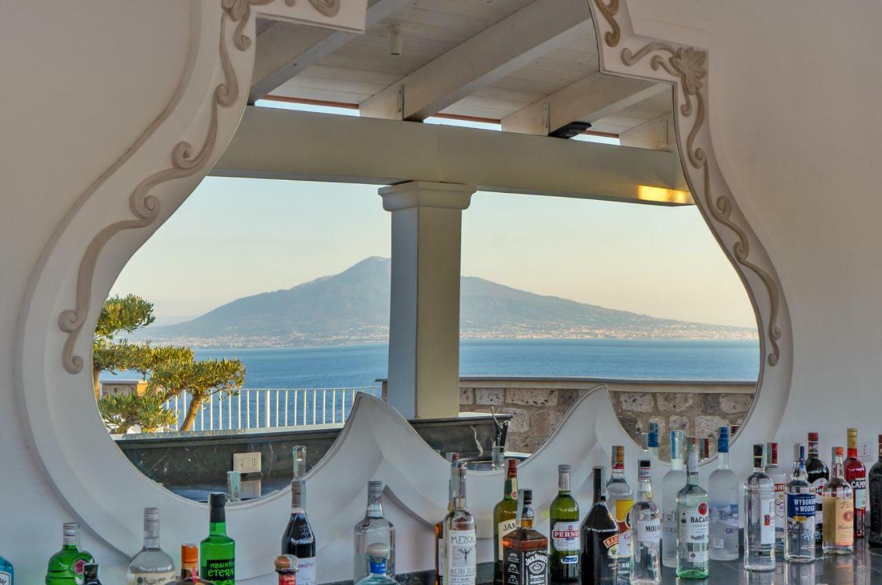 Hotel Lorelei Londres Sorrento Esterno foto
