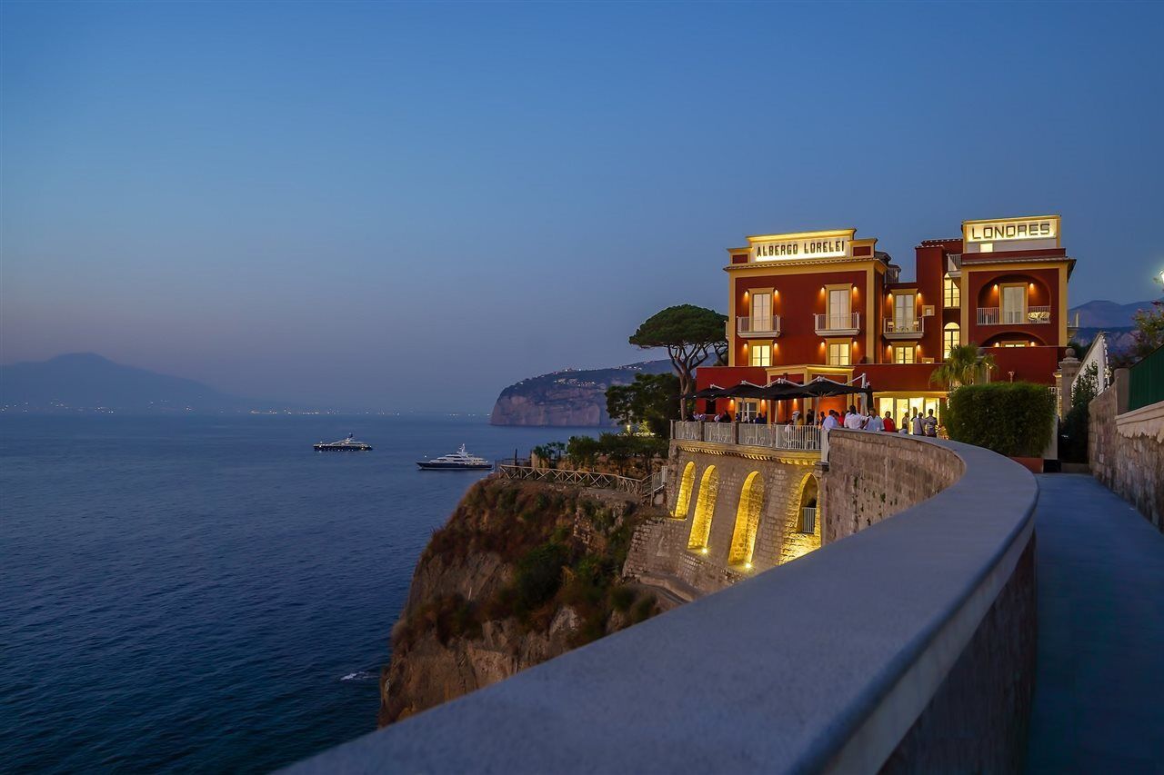 Hotel Lorelei Londres Sorrento Esterno foto